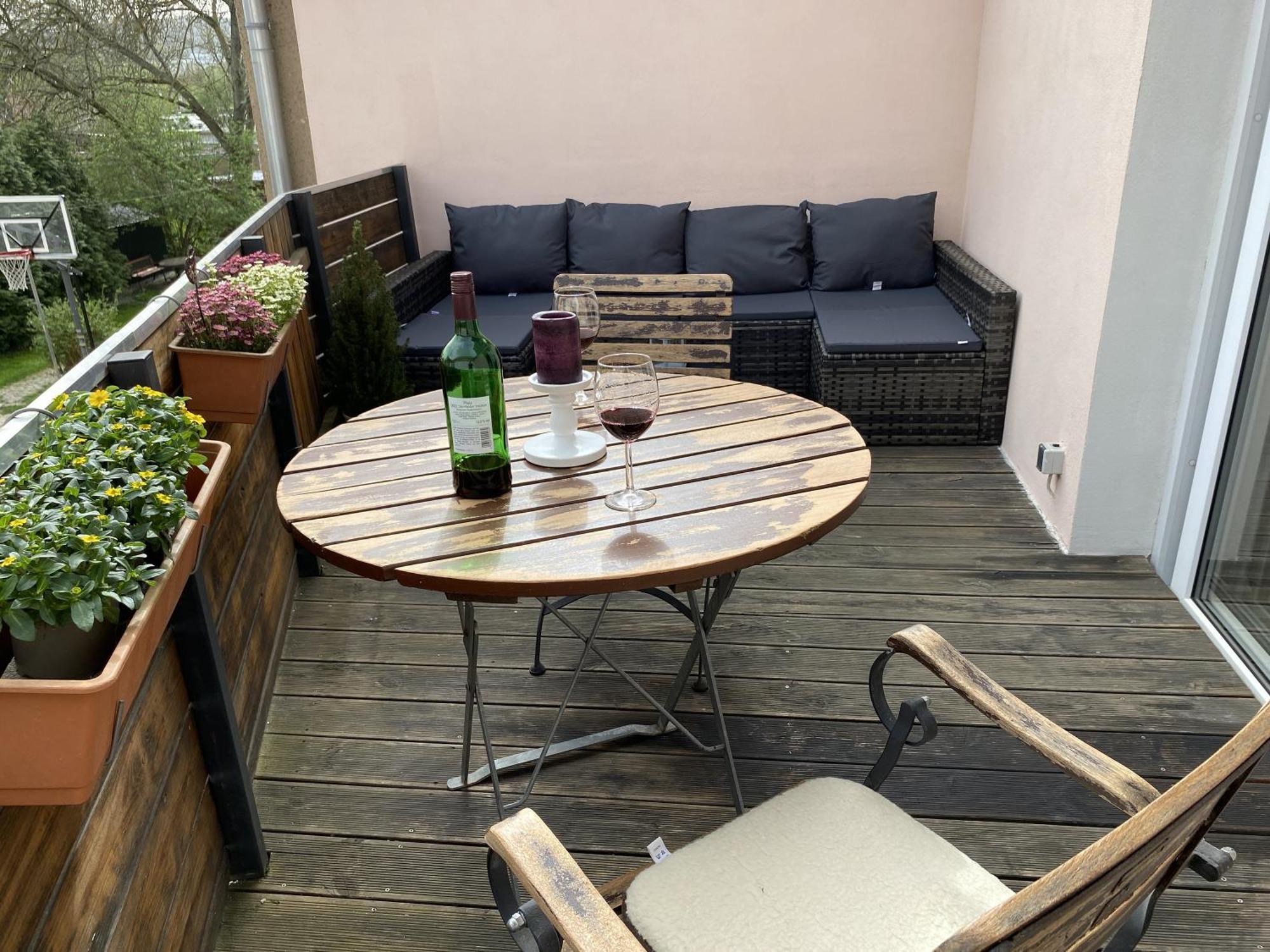 Ferienwohnung Happynest Ена Экстерьер фото