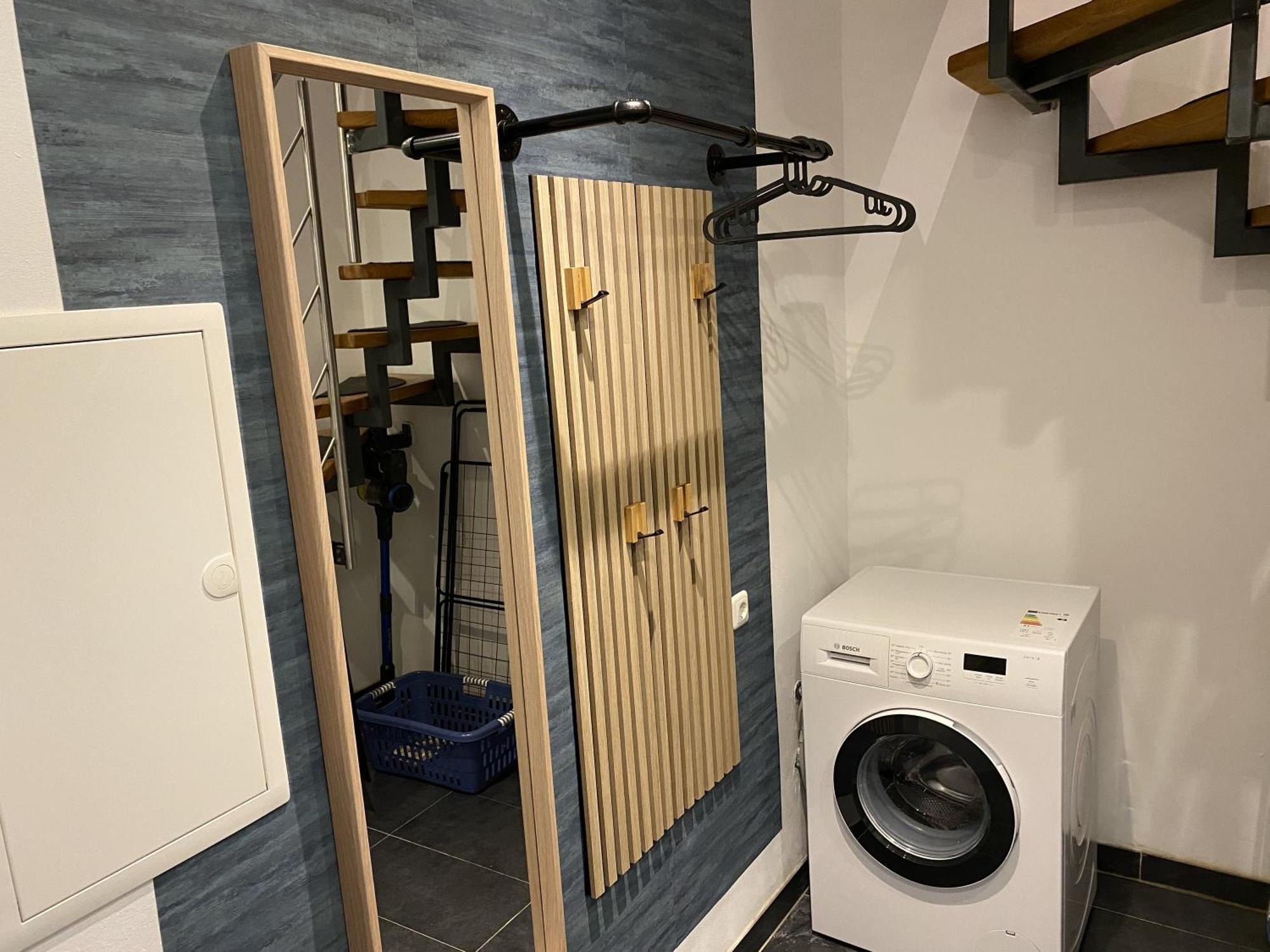 Ferienwohnung Happynest Ена Экстерьер фото