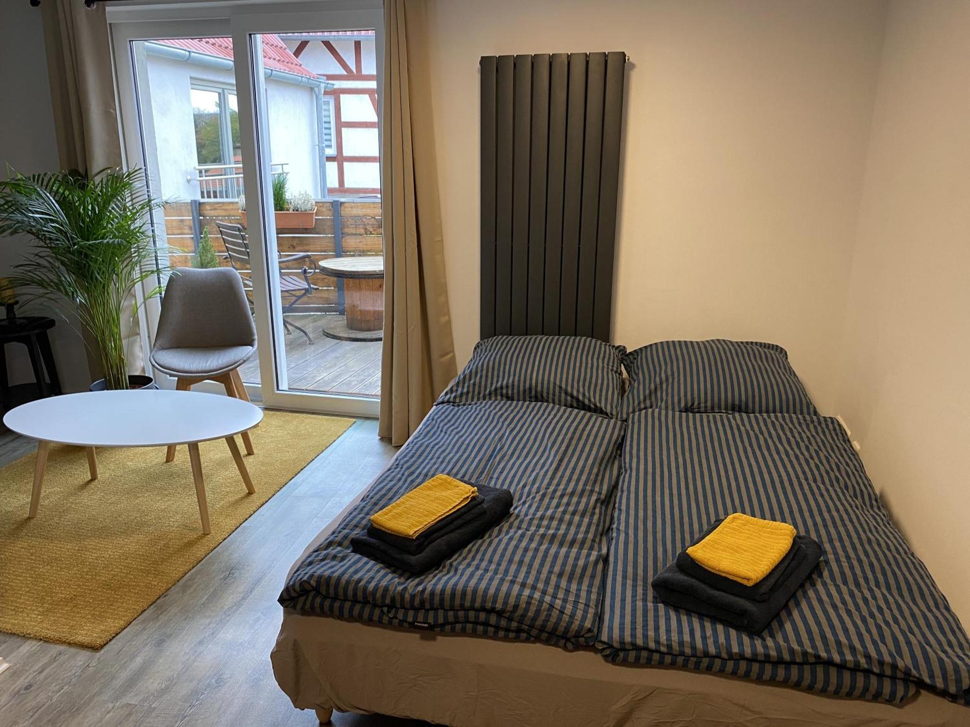 Ferienwohnung Happynest Ена Экстерьер фото