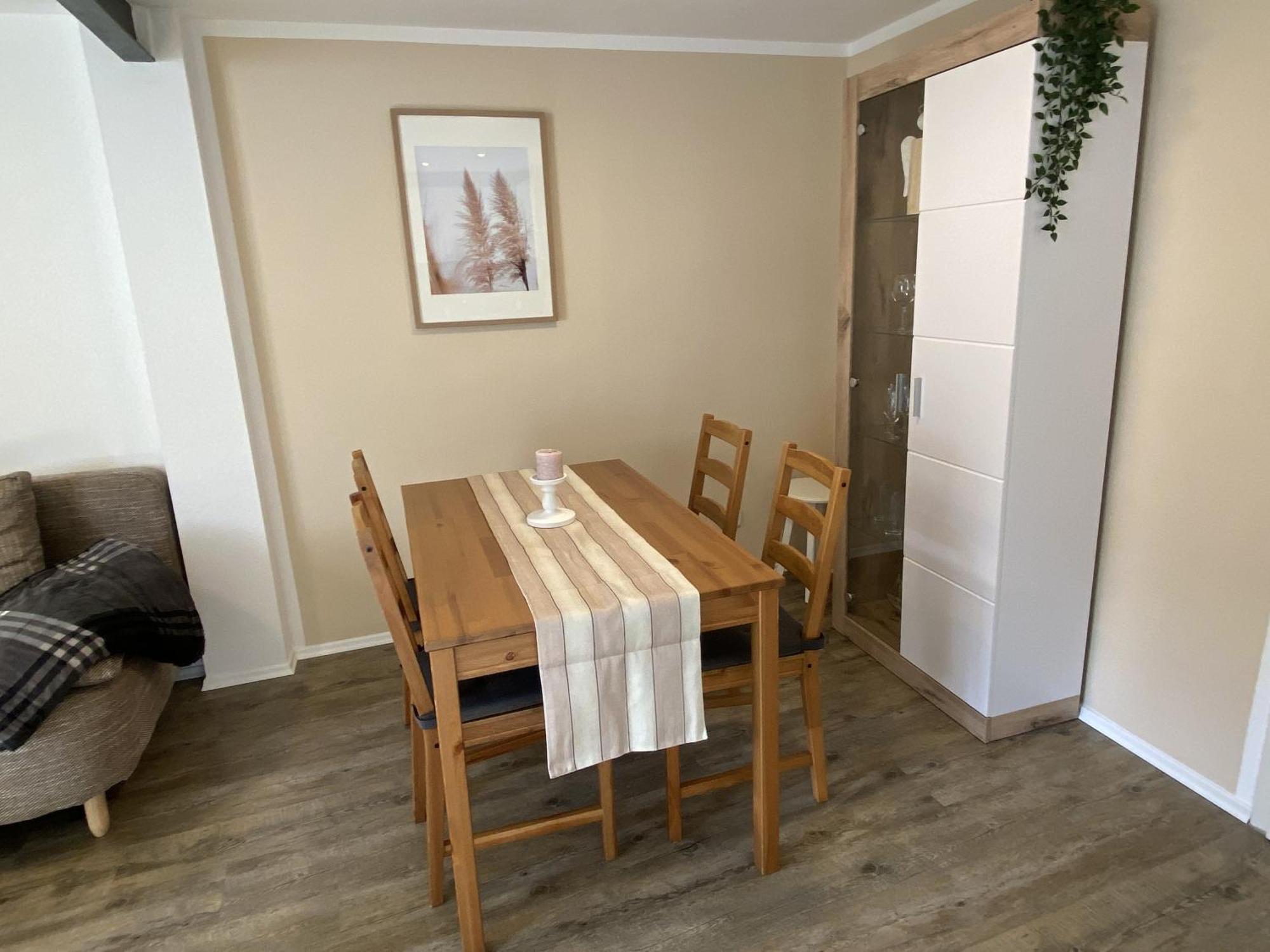 Ferienwohnung Happynest Ена Экстерьер фото