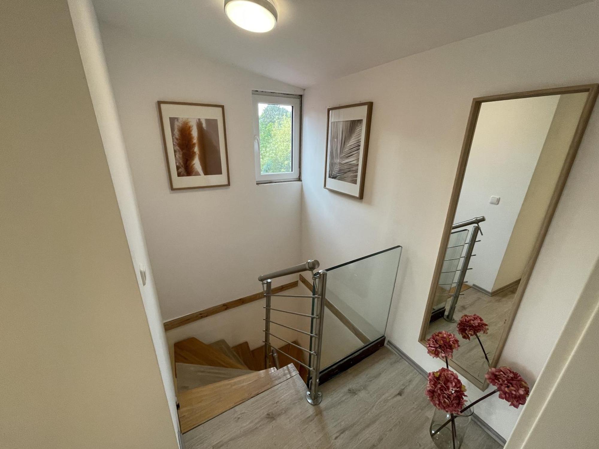 Ferienwohnung Happynest Ена Экстерьер фото